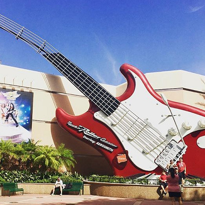 ロックンローラーコースターの外観