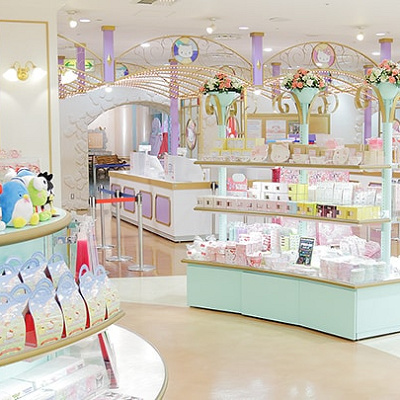 ピューロランドや全国のサンリオショップで利用できます