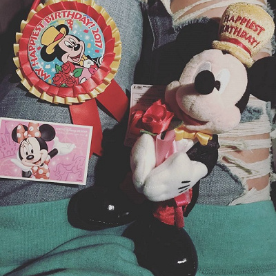 バースデーロゼットとバースデーぬいぐるみバッジ