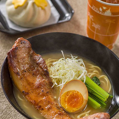 ブラックペッパーポーク麺