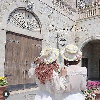 花とイースターエッグのカンカン帽