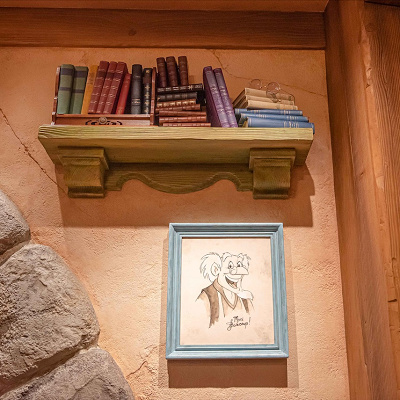 本屋の主人の肖像画＆メガネ