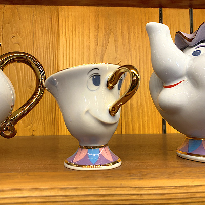 チップのマグカップ