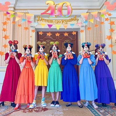 カラフルワンピースコーデ