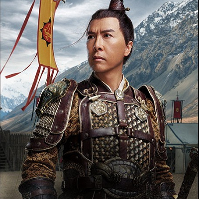 タン司令官