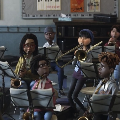 トロンボーンを吹くコニー