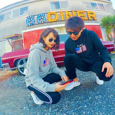 サングラスをプラスしてクールな印象