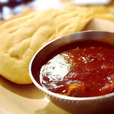 ナンで食べるカレーも美味しい