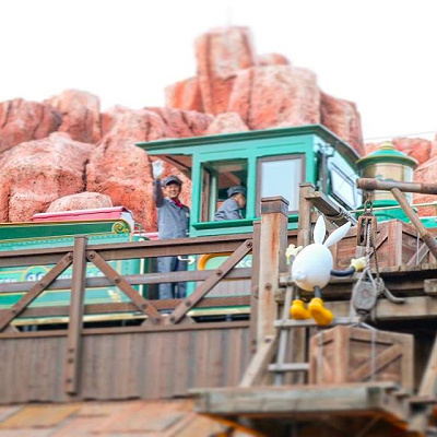 機関士さんのかわいいコスチューム