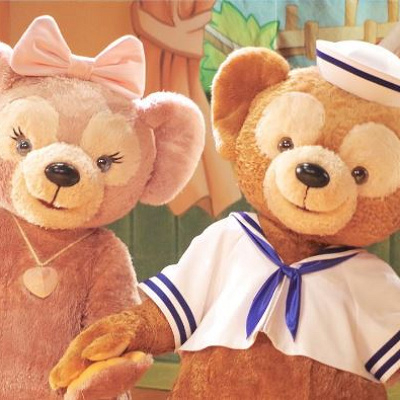 シェリーメイやダッフィーのキュートなステージ