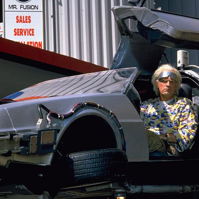 デロリアンとドク