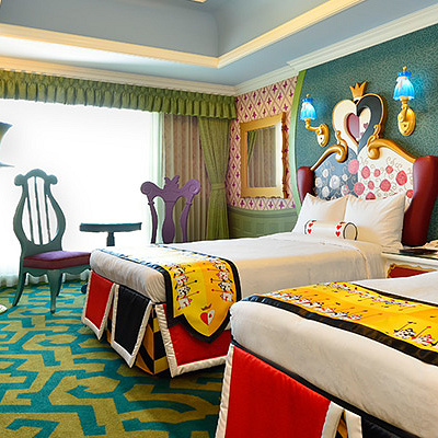 ディズニーふしぎの国のアリスルーム