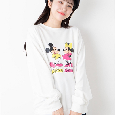 ディズニー別注裏毛プルオーバー