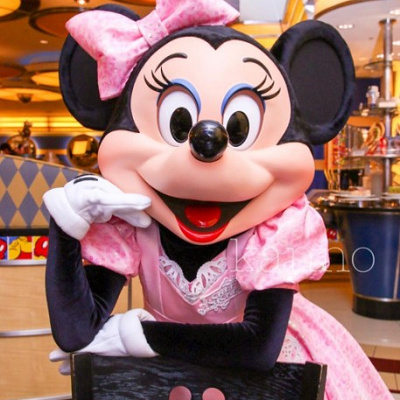 ディズニーキャラクターがお出迎え♪