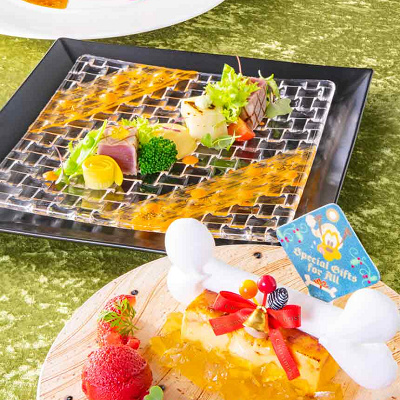 “ディズニー・クリスマス”エンパイア・グリル・ランチ