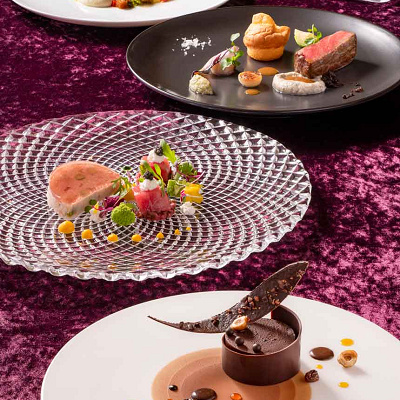 “ディズニー・クリスマス”スペシャルディナー シルバーノエル　¥15,000