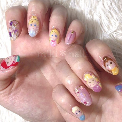 ディズニープリンセスネイル⑪プリンセス×スモールワールド風