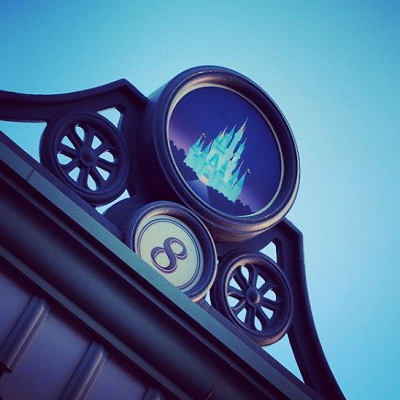 ディズニーランドのチケットブース