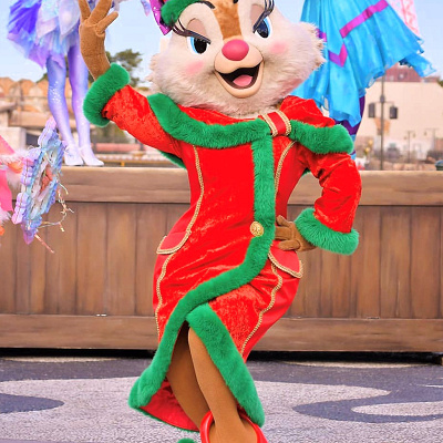 クリスマスカラーのドレスがおしゃれ♡