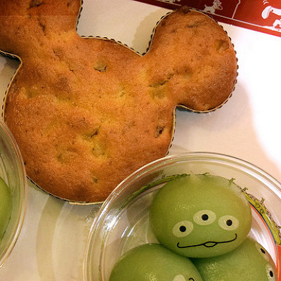 ディズニーモチーフの軽食・食事をお安く楽しむ！