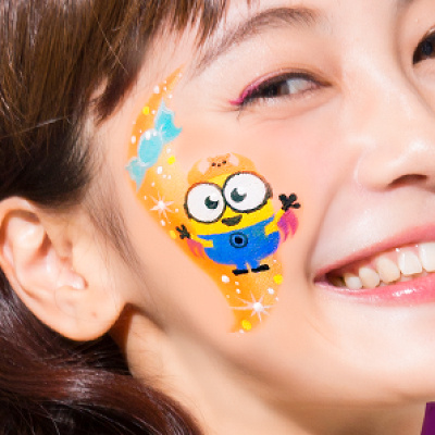 フェイスペイント