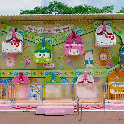 サンリオキャラクターが大集合のメルヘンタウン