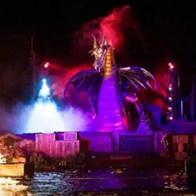 ファンタズミック！（ディズニーランド・パーク）