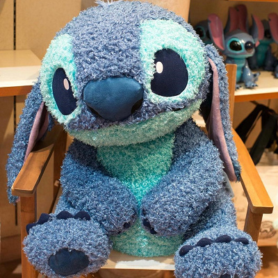 ふわもこの大きなスティッチです