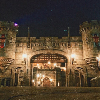 フォートレス・エクスプロレーション