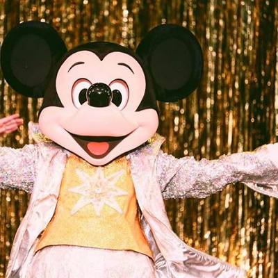 フィナーレのキラキラミッキー