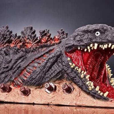 ゴジラフィギュア