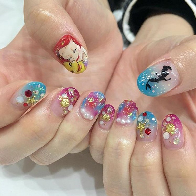 グラデーションネイル