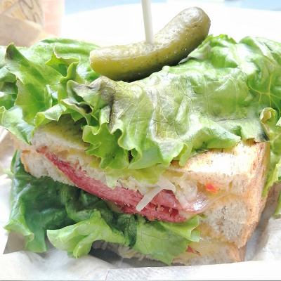 ハンバーガー&サンドイッチ特集：ルーベン･ホットサンド 