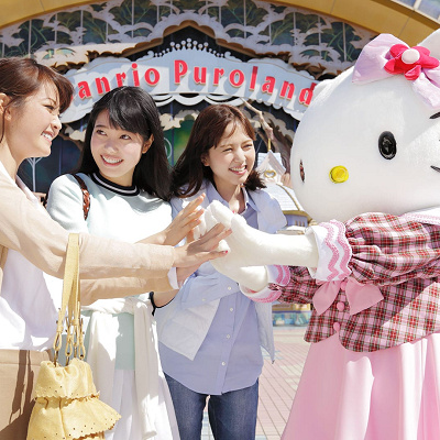 ハローキティ45周年