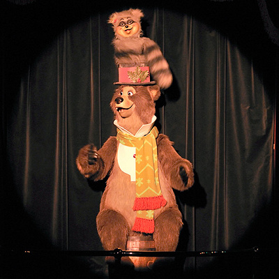 『カントリーベア・シアター』のヘンリー