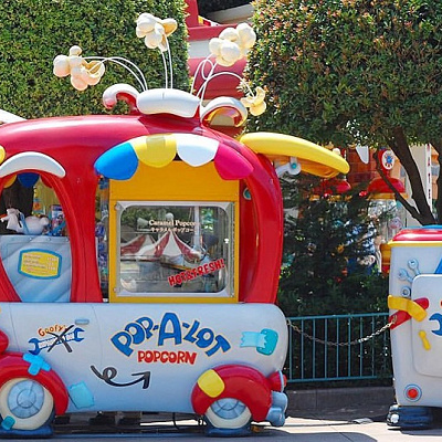 とってもユニークで、グーフィーらしいトラックですね♪