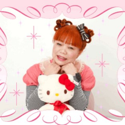 キティと山口裕子さん| キャステル | CASTEL ディズニー情報