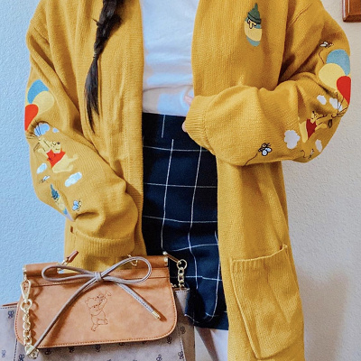 ニットカーディガンコーデ