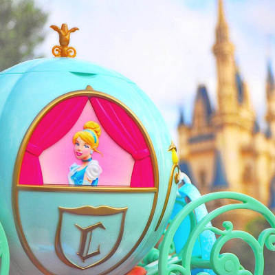 シンデレラのポップコーンバケットも合わせてGETしよう！