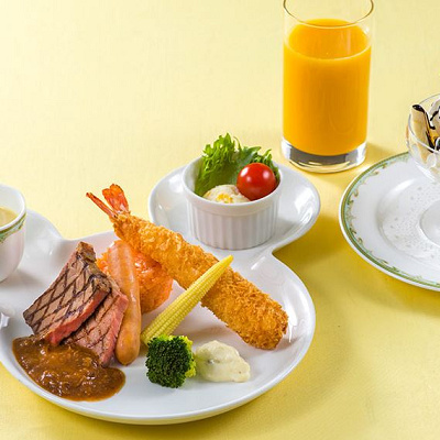 S.S.コロンビア・ダイニングルームのリトルキャプテンズ・セット