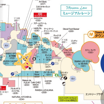 2階のインフォメーションカウンターの場所