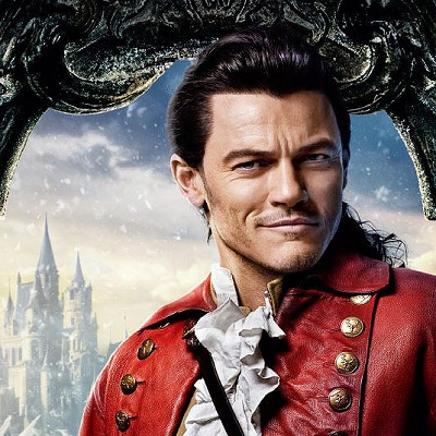 ガストン役のルーク・エヴァンス