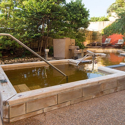 舞浜ユーラシアは本格的な温泉が利用し放題！