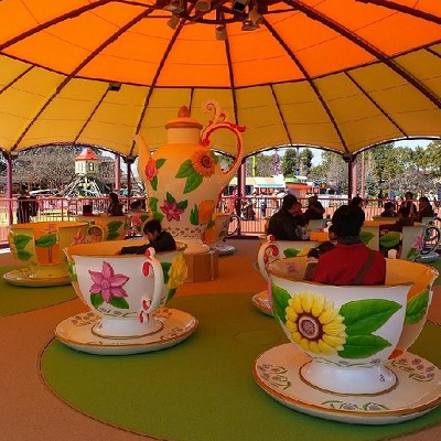 マーガレットさんのフラワーカップ