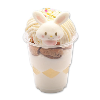 メルの白モンブランヨーグルトパフェ