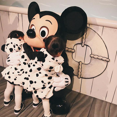 ミッキーも思わずメロメロ♡