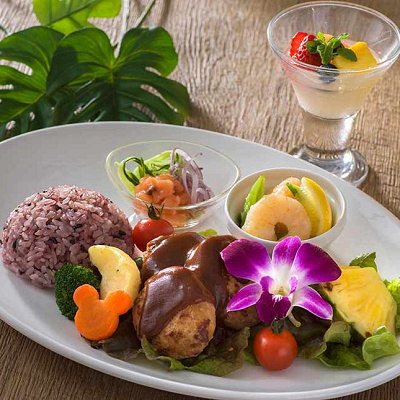 「ミッキーのレインボー・ルアウ」低アレルゲンメニュー