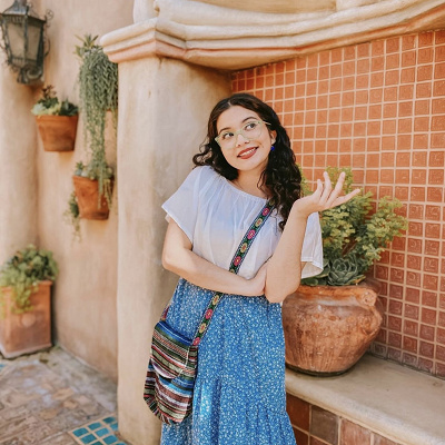 ミラベルコーデ（ディズニーキャラクターコーデ）