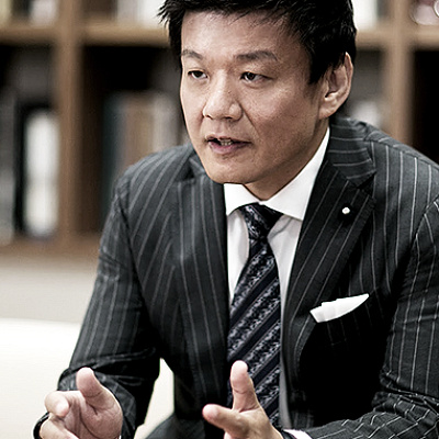 敏腕マーケター森岡毅氏