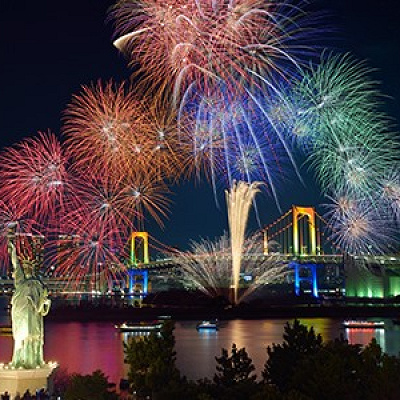 お台場レインボー花火